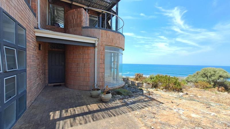 4 Bedroom Property for Sale in Jongensfontein Western Cape
